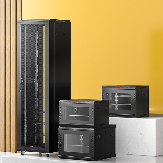 1U Cable Management in Data Center Racks: The “Small” Part That Prevents Big Day-2 Problems