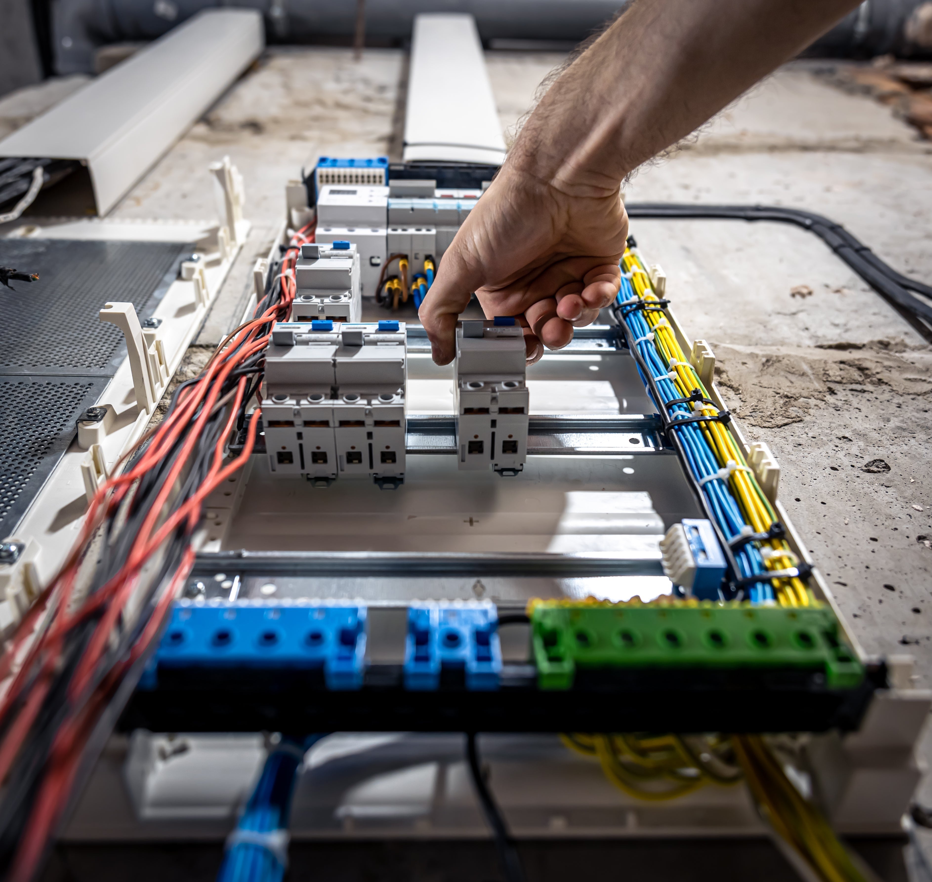 LSZH vs Plenum vs PVC: Indoor Cable Fire Ratings Explained | AMPCOM